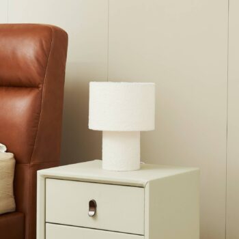 Stolná lampa Lindby Jone, biela, textil, 30 cm