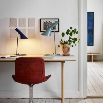 Stolná lampa Louis Poulsen AJ Mini, petrolejová