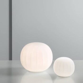 Stolná lampa Luceplan Lita Ø 18 cm