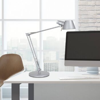 Stolná lampa MAULrock, strieborná farba, nastaviteľná E27