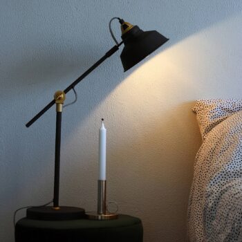 Stolná lampa Nové, nastaviteľná, čierna