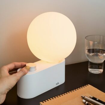 Stolná lampa Tala Hliník, guľa, stmievanie, kriedovo biela