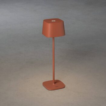Stolová LED lampa Capri do exteriéru, terakota