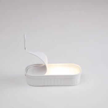 Stolová LED lampa Daily Glow, konzerva sardiniek
