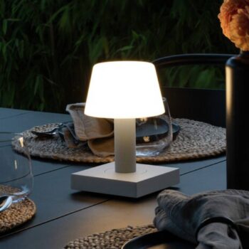 Stolová LED lampa Monaco exteriér, batéria, biela