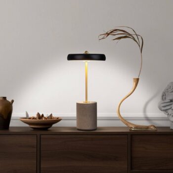 Stolová LED lampa Seta, batéria, cement, čierna