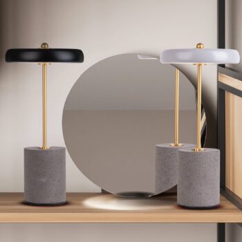 Stolová LED lampa Seta, batéria, cement, čierna