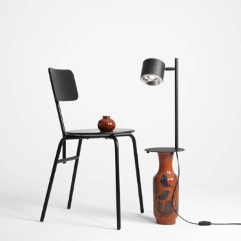 Stolová lampa Bot, čierna, pohyblivá hlava svietidla