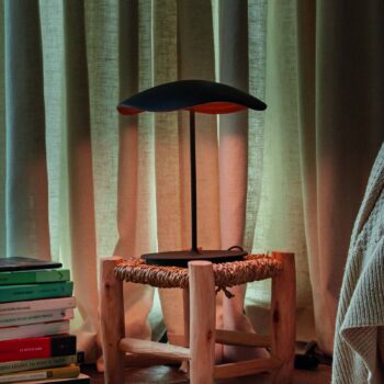 Stolová lampa Bover LED Valentina M/29, čierna/medená farba