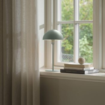 Stolová lampa Ellen 20, prachovo zelená, kov, pätica E14