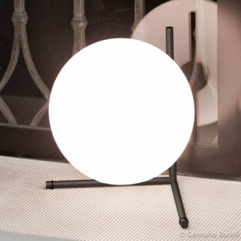Stolová lampa FLOS IC T2, čierna