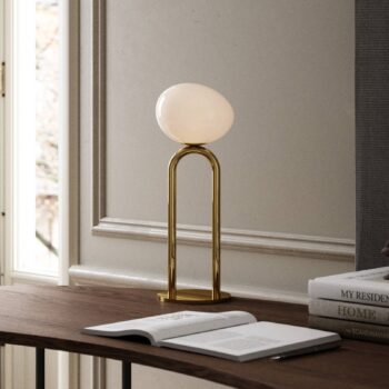 Stolová lampa Shapes tienidlo sklo, biela/mosadzná