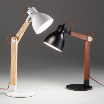 Stolová lampa Sveva z dreva, čierna/orech