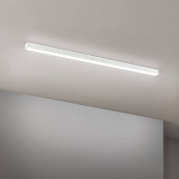Stropné svietidlo LED Bounce, biele, dĺžka 113 cm, CCT, hliník