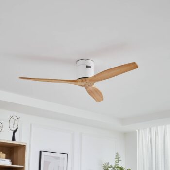 Stropný ventilátor Lucande Vindur, biely/drevo, DC, tichý