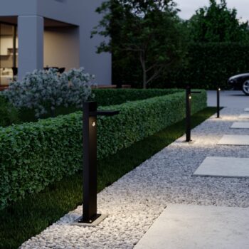 Svetelný stĺpik Lucande LED Silvan, 65 cm, senzor, antracit