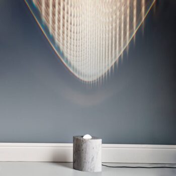 TECNOLUMEN Egyptian Eye, biela stojaca lampa