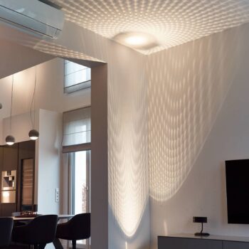 TECNOLUMEN Egyptian Eye, biela stojaca lampa