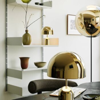 Tom Dixon Stolová LED lampa Bell Portable, zlatá farba IP44