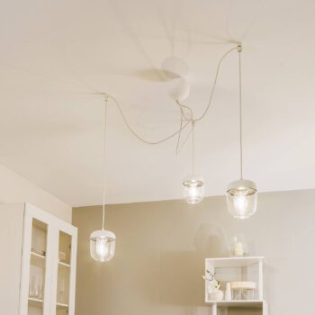 UMAGE Acorn závesná lampa 3-pl. biela/oceľ