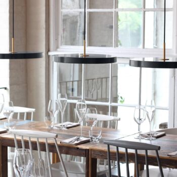 UMAGE Asteria medium závesná lampa mosadz antracit