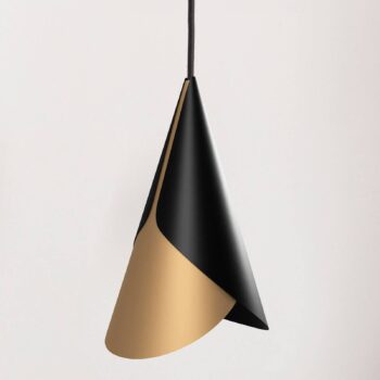 UMAGE Cornet závesná lampa, čierna/mosadz