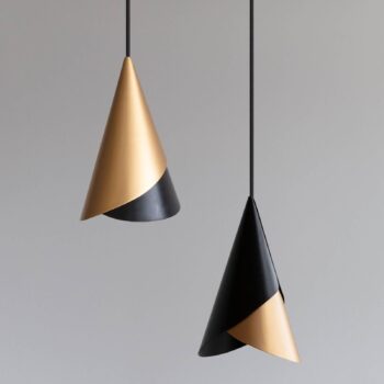 UMAGE Cornet závesná lampa, čierna/mosadz