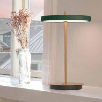 UMAGE LED dobíjacia stolová lampa Asteria Move lesná zelená/mosadz 31cm