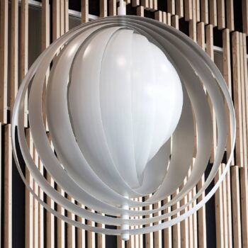 VERPAN Moon Small – závesná lampa Ø 34 cm