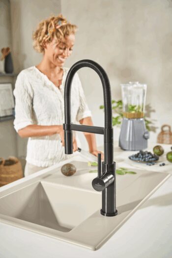 VILLEROY & BOCH VILLEROY & BOCH - Drezová batéria Steel Expert Compact, odnímateľná sprcha, antracit 92730005