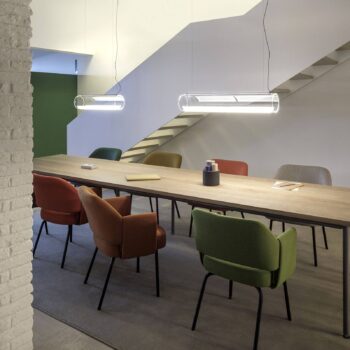 Vibia Guise 2277 závesné LED svietidlo dĺžka 89 cm