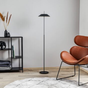 Vibia Mayfair – stojaca LED lampa, grafitovo-sivá