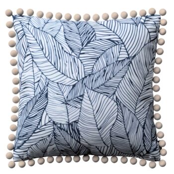 Viera s brmbolcami, Hvid med mørkeblå, 45 x 45 cm, Velvet, 704-34