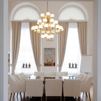 Visiaci luster OBJEKT so štýlom 32-plameňový