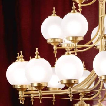 Visiaci luster OBJEKT so štýlom 32-plameňový