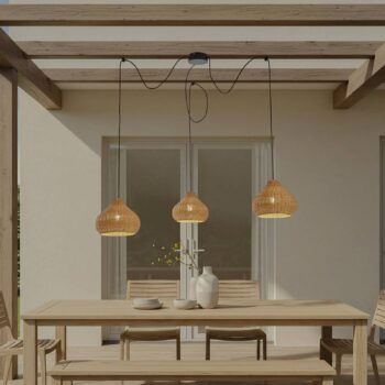 Vonkajšia závesná lampa Lucande Taniola, 3-pl., béžová, ratan, IP44
