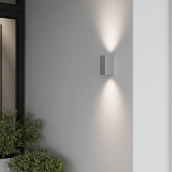 Vonkajšie nástenné svietidlo Lucande Tavi, 15 cm, strieborná, Bridgelux LED