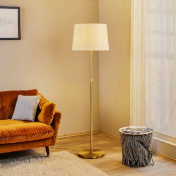 Výškovo nastaviteľná lampa Lyon, šnúrový vypínač