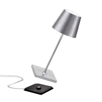 Zafferano Poldina mini dobíjacia lampa vo vnútri strieborná
