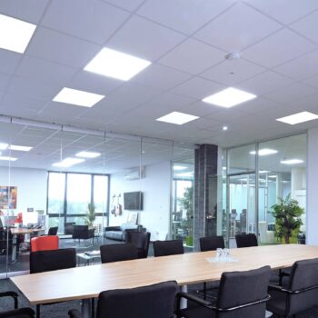 Základný kancelársky LED panel, 62x62 cm, 4 000 K