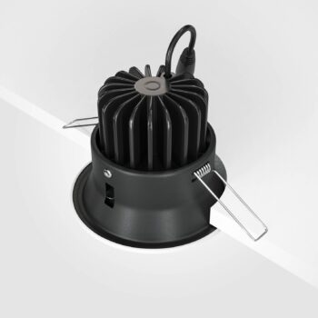 Zapustené svetlo Maytoni Yin LED, IP20, 3000K, triak, biela