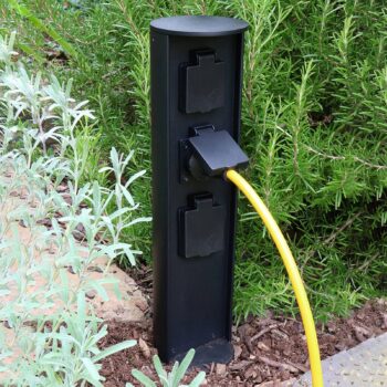 Zásuvka stĺpiková, 3 prípojky, max. 3 500 W