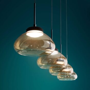 Závesná lampa Arabella 4-plameňové v sérii jantár