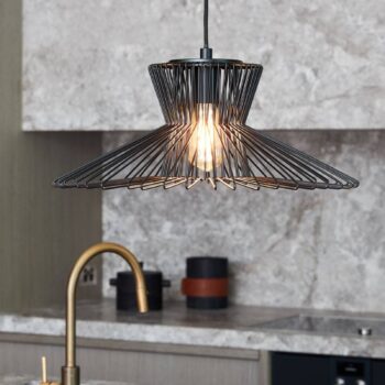 Závesná lampa Beacon Pheonix Flair čierna, kov, Ø 50 cm