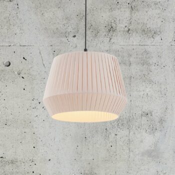 Závesná lampa Dicte, ručne viazaná, Ø 40 cm jantár