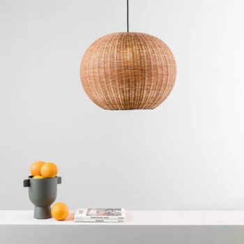 Závesná lampa Haka s ratanovým tienidlom, Ø 53 cm