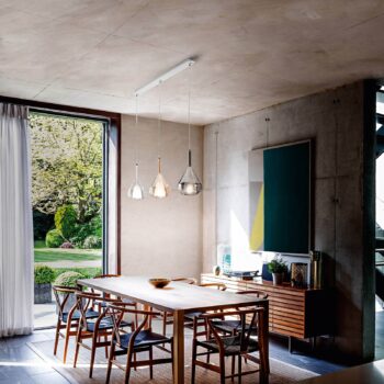 Závesná lampa Lila zo skla, trojplameňová dlhá