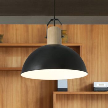 Závesná lampa Margot z kovu, čierna