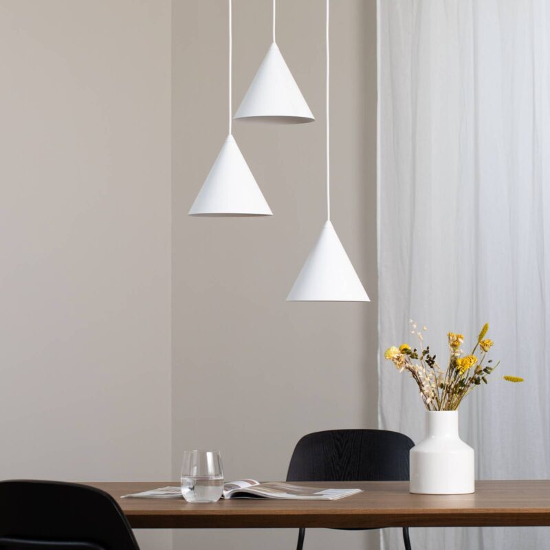 Závesné svietidlo Cono, trojsvetlo, kruhové, Ø 42 cm, biele Závesné svietidlo Cono, trojsvetlo, kruhové, Ø 42 cm, biele