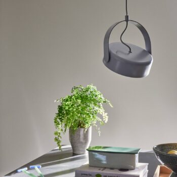 Závesné svietidlo HÜBSCH Stage LED, sivé, železo, 3 000 K
